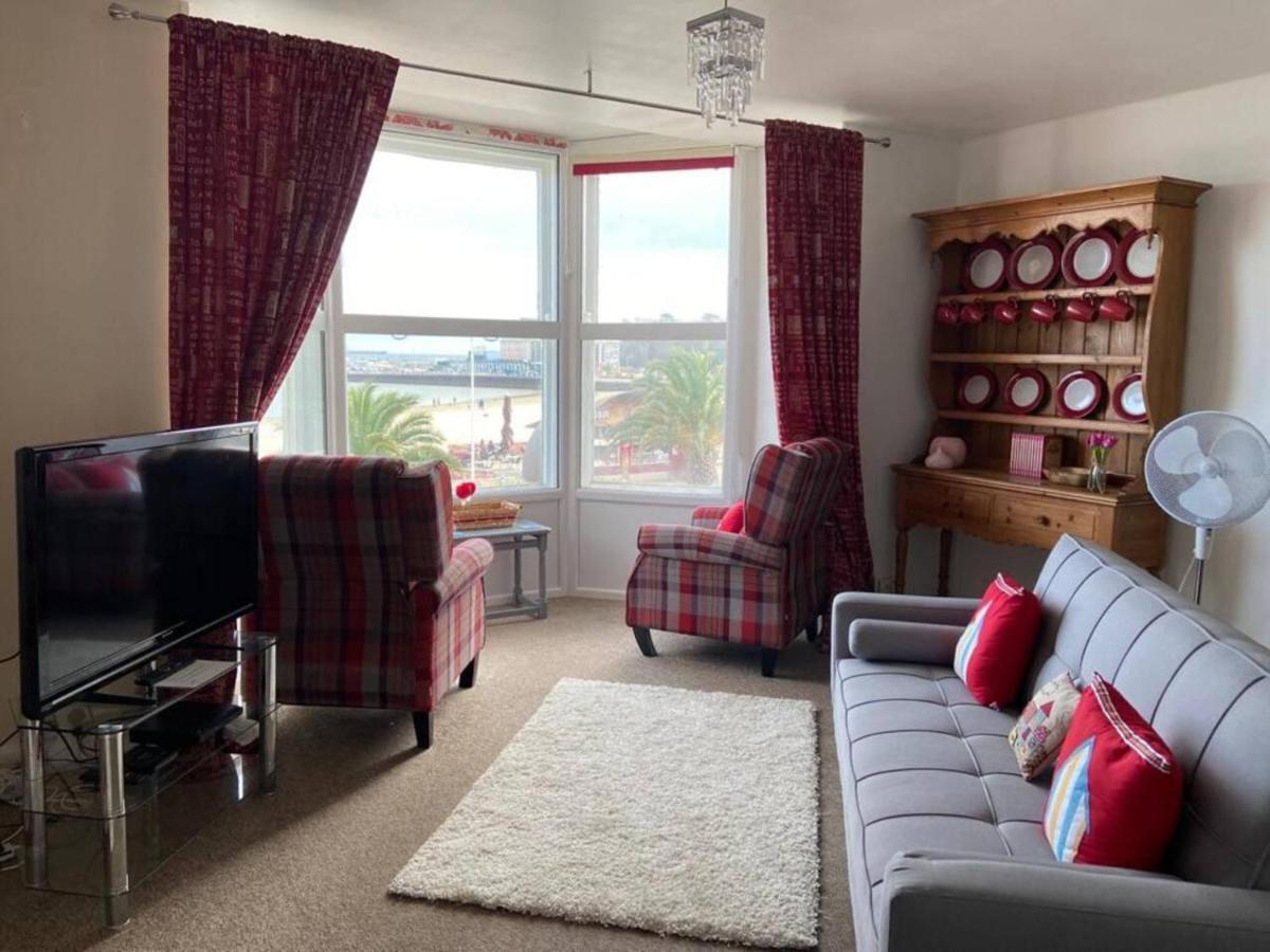 Stunning Sea Views From Apartment In Weymouth Exterior foto